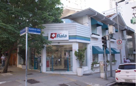 Droga Raia abre 160 vagas para farmacêuticos