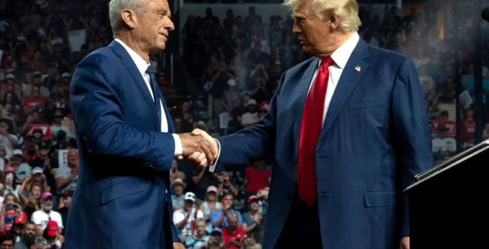 Governo Trump revisa diretrizes e corta vacinas recomendadas para crianças