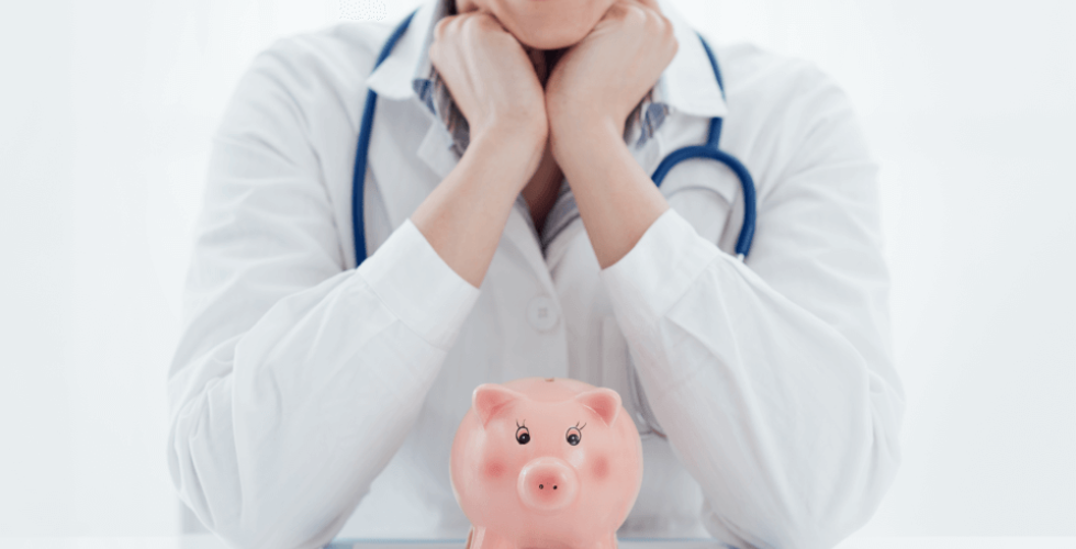 Farmacêuticos dobram o salário com o consultório farmacêutico