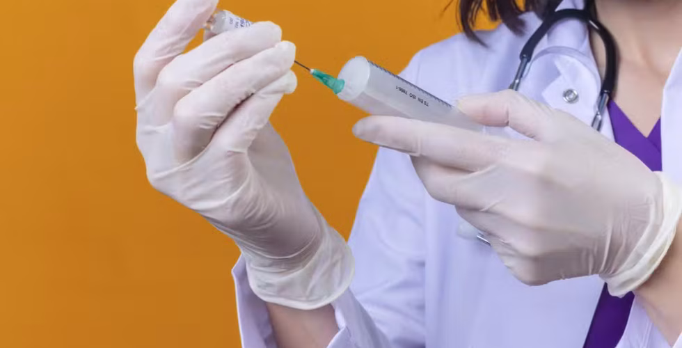 ANVISA determina recolhimento de antibiótico por troca de frascos
