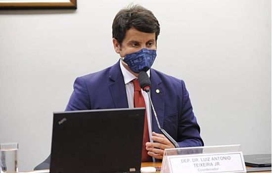 Congresso investiga possível cartel envolvendo distribuidoras de medicamentos em pandemia