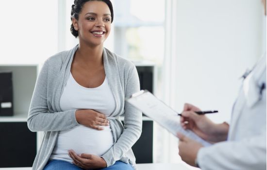 Atenção clínica farmacêutica em grupos especiais