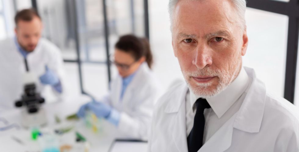 De analista à gestor: construindo uma carreira de sucesso na indústria farmacêutica