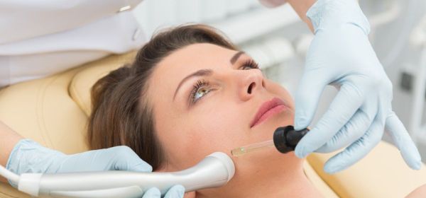 Cuidados em biossegurança ao se trabalhar com farmácia estética