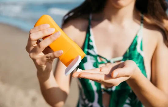 Resíduo da cerveja vira inovação: pesquisa brasileira aponta novo caminho para protetores solares