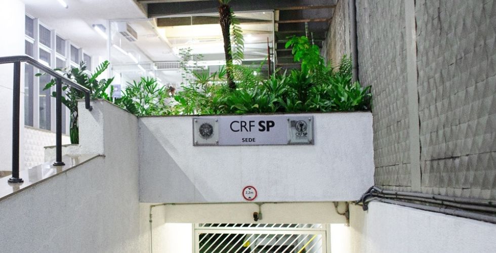 CRF deverá processar farmacêutico que vazou receita de cloroquina de David Uip