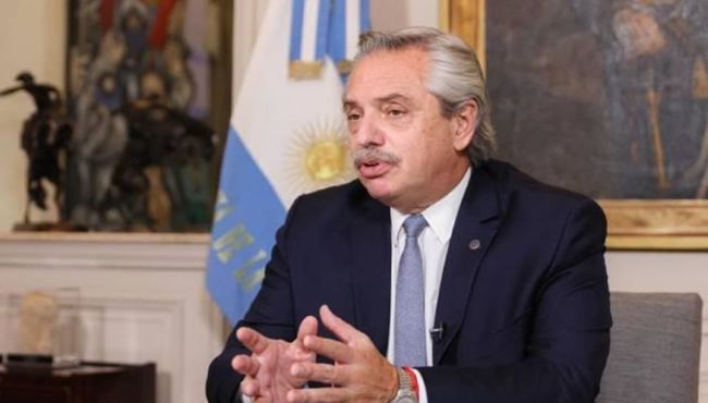 Mesmo vacinado, presidente argentino testa positivo para Covid-19