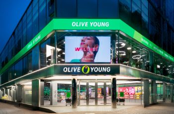 Modelo sul-coreano da Olive Young inspira redes brasileiras e promete transformar a experiência nas farmácias