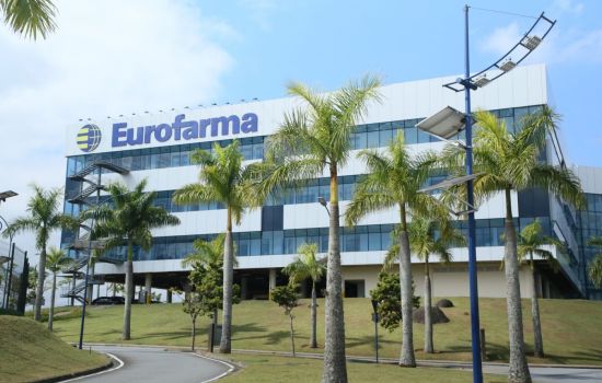 Eurofarma investe R$ 712 milhões em P&D e amplia presença em inovação farmacêutica
