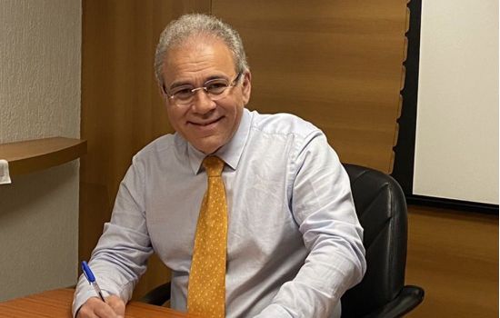 Saiba quem é o novo ministro da Saúde