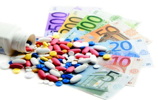 Um título coerente seria: Indústria farmacêutica aponta entraves para inovação e registro de novos medicamentos