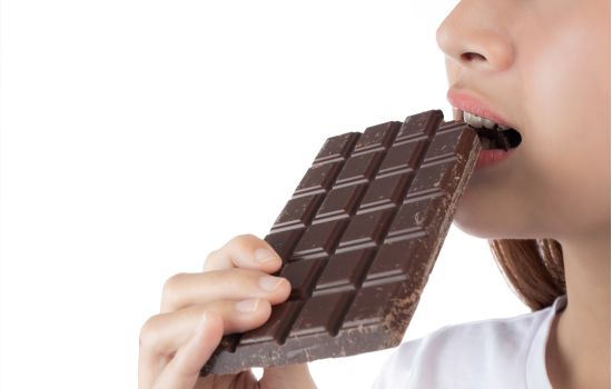 Tratamento para diabetes à base de medicamento ingerido com chocolate.