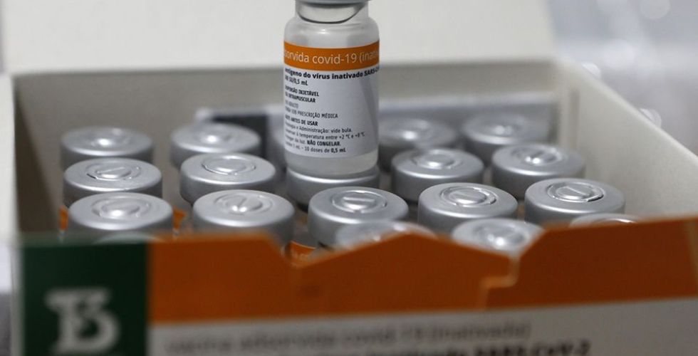 Anvisa conclui que não houve falha no envase da CoronaVac