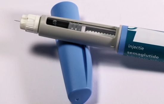 Pesquisa aponta que canetas emagrecedoras podem diminuir risco de câncer uterino