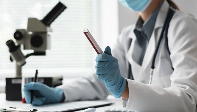 Alerta: transmissão de novo vírus entre humanos é confirmada