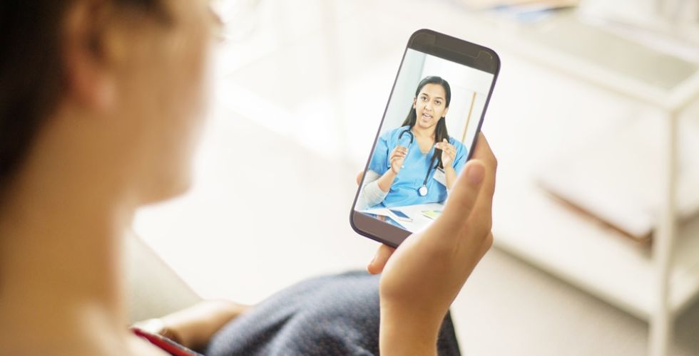 Telefarmácia e telemedicina substituirão o Dr. Google?
