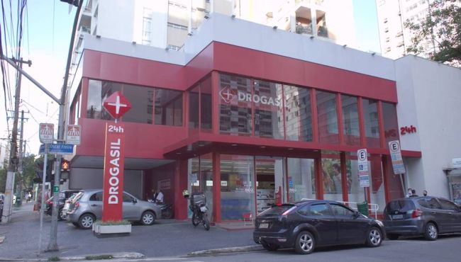 Raia Drogasil entre as 10 empresas que mais empregam no Brasil