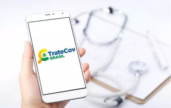 Sai do ar aplicativo do MS que recomendava medicamentos sem comprovação contra Covid-19
