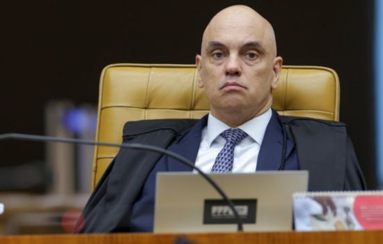 Alexandre de Moraes anula medida do CFM por extrapolação de competências