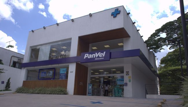 Panvel coloca unidades à disposição da vacinação contra Covid-19
