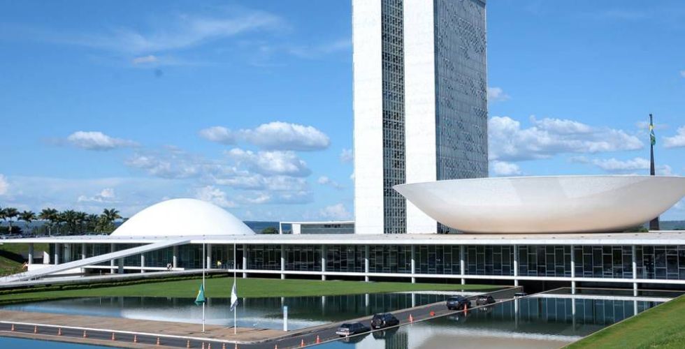 Rename: Congresso discute inclusão de psicofármacos e atualização anual da lista
