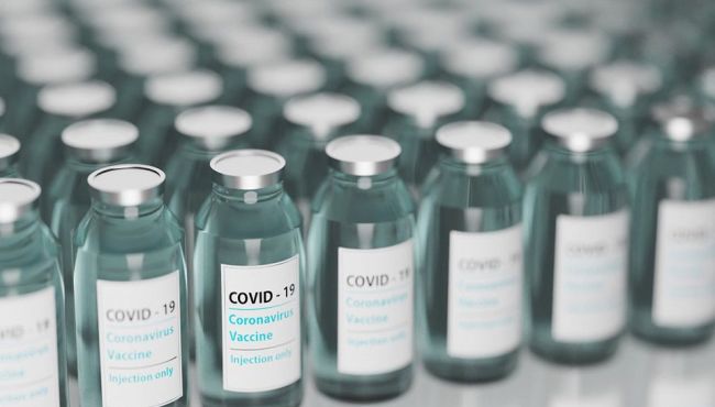 Mutação pode ter deixado novo coronavírus mais vulnerável a vacinas