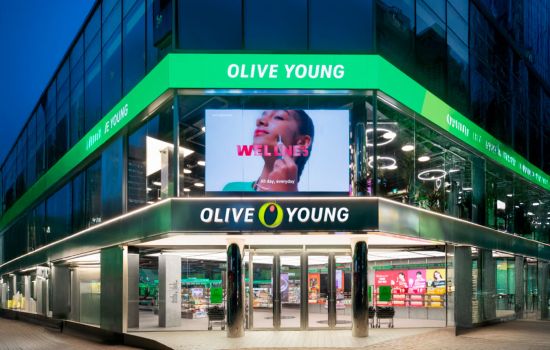 Modelo sul-coreano da Olive Young inspira redes brasileiras e promete transformar a experiência nas farmácias