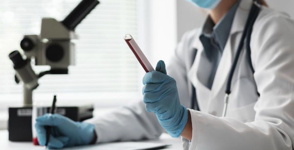 Alerta: transmissão de novo vírus entre humanos é confirmada