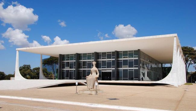 STF julga obrigatoriedade de vacinação contra Covid-19