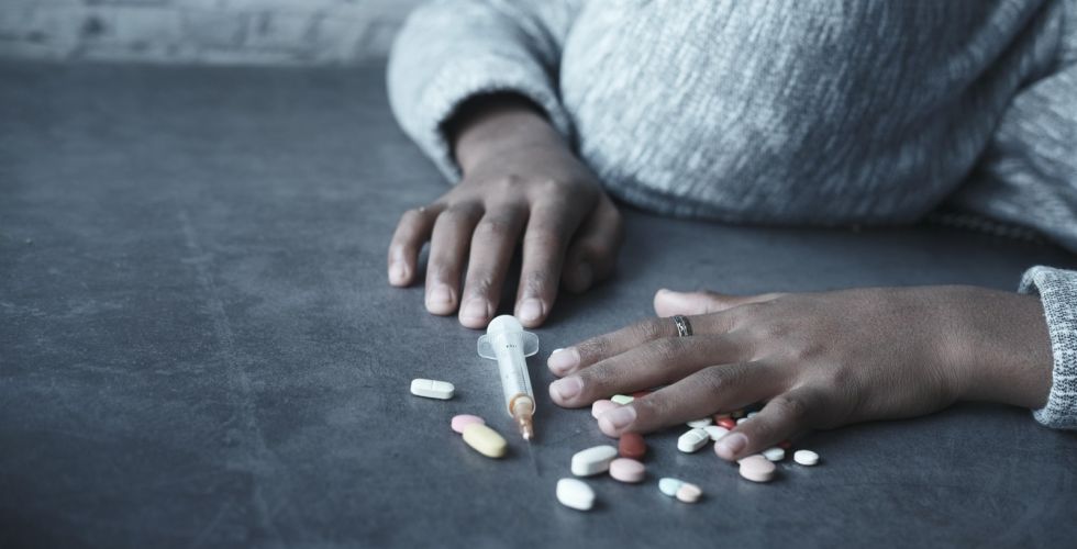 OMS atualiza diretrizes para tratamento da dependência de opioides reforçando urgência no acesso ao cuidado