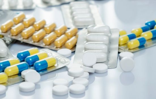Mais de 380 medicamentos podem ficar mais baratos no Brasil com proposta de reforma tributária