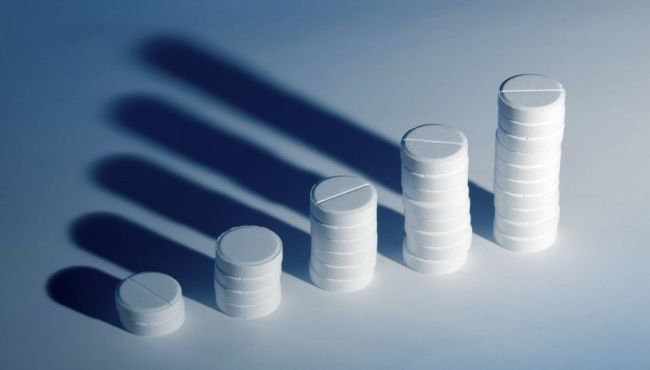 ESTUDO DE CASO: Farmácia abandona comércio ilegal de medicamentos e tem crescimento de até 21% no faturamento bruto