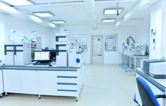 Paradas não programadas do sistema HVAC na indústria farmacêutica