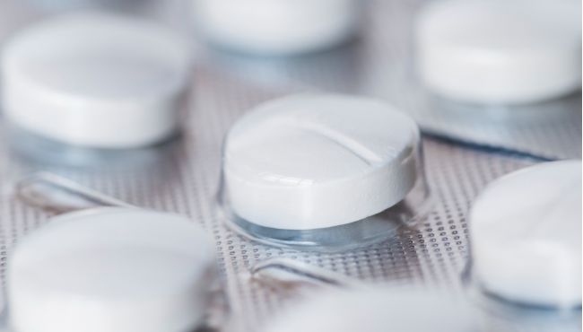 Anvisa aprova medicamento inovador para tipo de câncer de pulmão