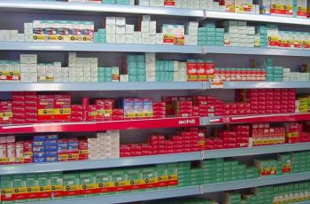Farmácia é condenada a indenizar cliente após venda e dispensação errada de medicamento