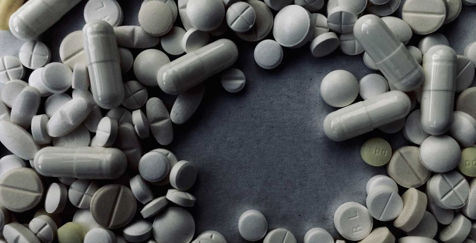 Operação policial desarticula quadrilha que vendia medicamentos falsificados online
