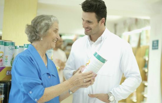 Como prescrever vitaminas, suplementos e nutracêuticos na farmácia