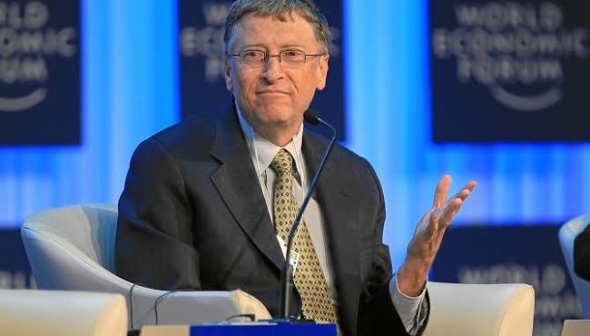 Bill Gates aposta em novo medicamento contra o HIV