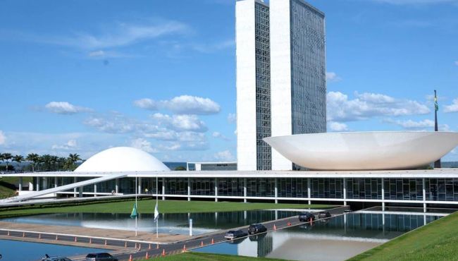 Rename: Congresso discute inclusão de psicofármacos e atualização anual da lista