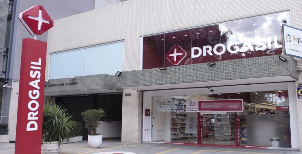 Drogasil abre 230 vagas: há oportunidades para farmacêuticos