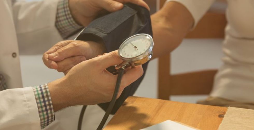 A atuação do farmacêutico clínico na identificação e redução de riscos da hipertensão silenciosa