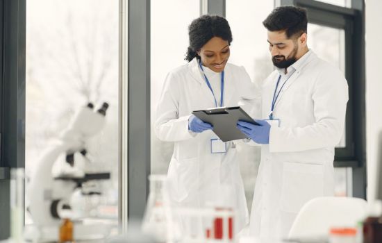 A CARREIRA DO FARMACÊUTICO DE ASSUNTOS REGULATÓRIOS