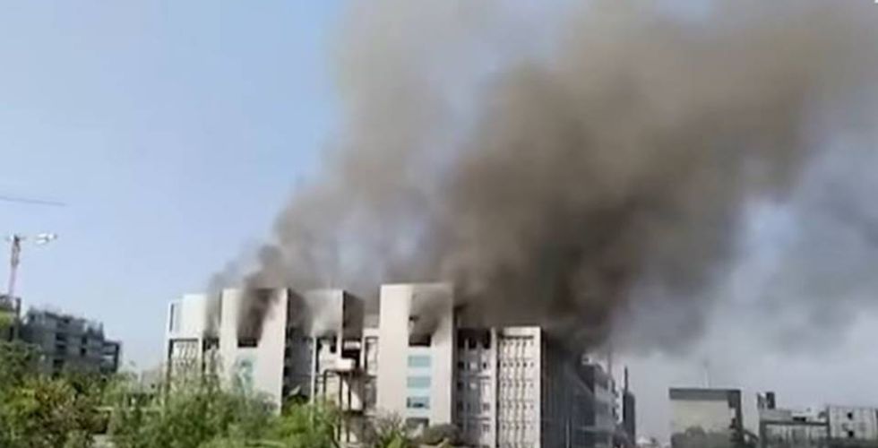 Incêndio atinge fabricante de vacinas da AstraZeneca adquiridas pelo Brasil