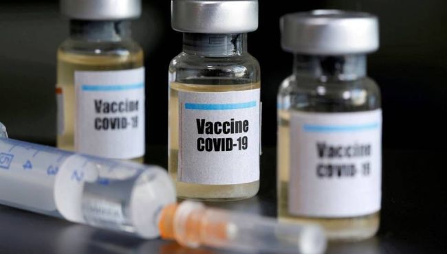 Coronavírus: farmacêuticos são voluntários para testar vacina