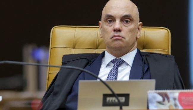 Alexandre de Moraes anula medida do CFM por extrapolação de competências