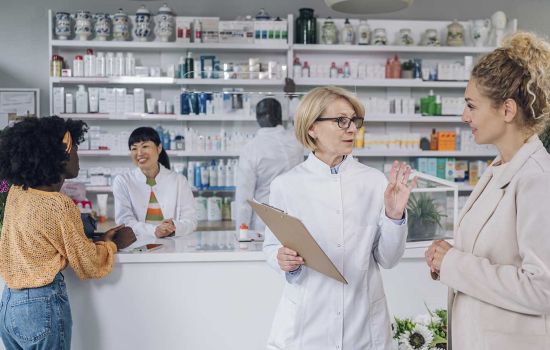 Mais que norma, a ética é essência da prática farmacêutica e proteção à saúde da sociedade