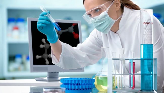 Indústria farmacêutica aposta em biotecnologia e inovação para avançar no mercado global