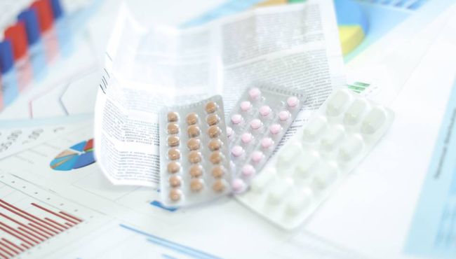 ANVISA estabelece novas regras de rotulagem de medicamentos com a RDC 768/22, explica Henrique Mansano