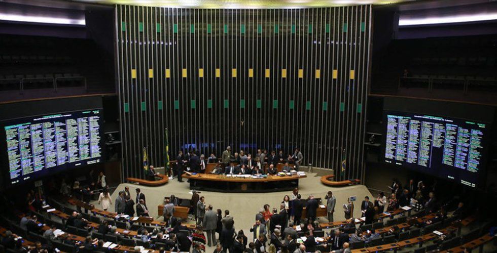 Medicamentos poderão ser usados no SUS sem aval da Anvisa, prevê PL
