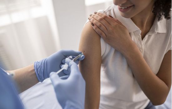 Farmacêuticos estão autorizados a participar da campanha de vacinação contra Covid-19
